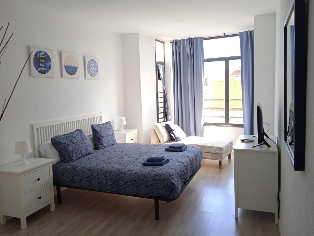 Apartamento Con Encanto 'Larios Luxy' Apartment Malaga Luaran gambar
