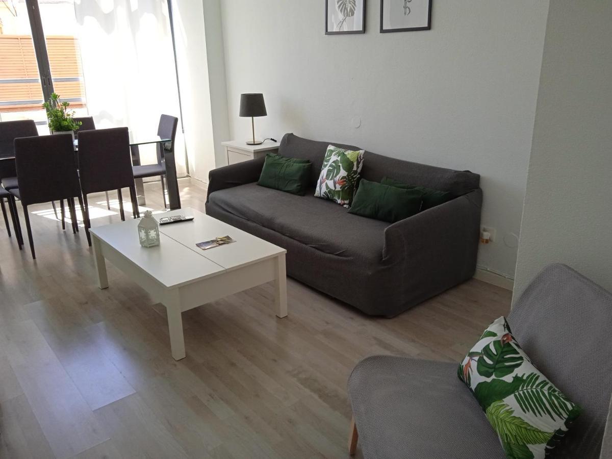 Apartamento Con Encanto 'Larios Luxy' Apartment Malaga Luaran gambar