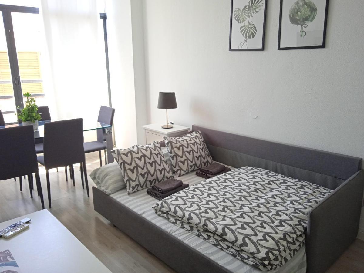 Apartamento Con Encanto 'Larios Luxy' Apartment Malaga Luaran gambar