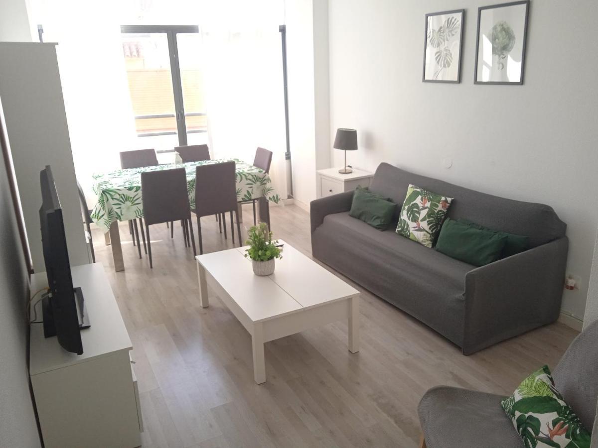 Apartamento Con Encanto 'Larios Luxy' Apartment Malaga Luaran gambar