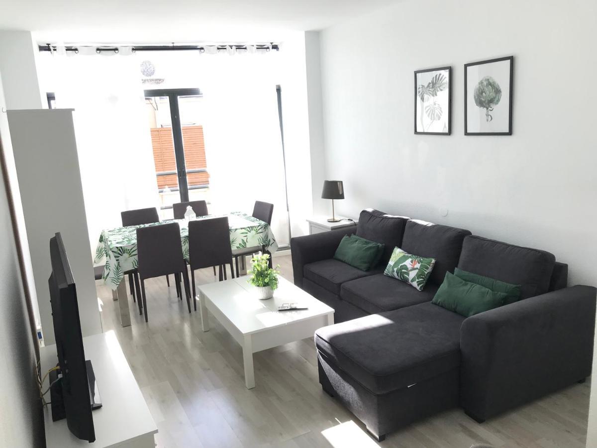 Apartamento Con Encanto 'Larios Luxy' Apartment Malaga Luaran gambar