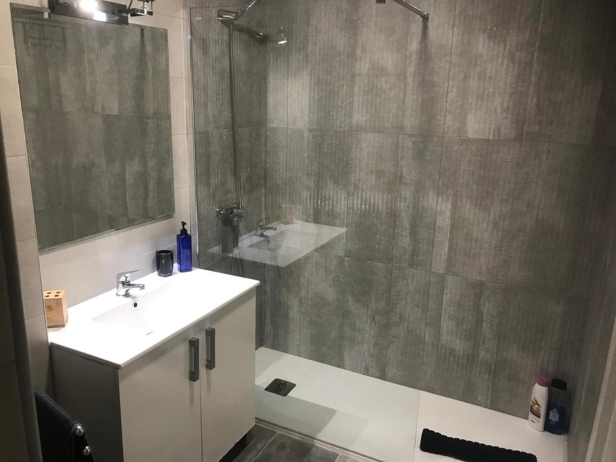 Apartamento Con Encanto 'Larios Luxy' Apartment Malaga Luaran gambar