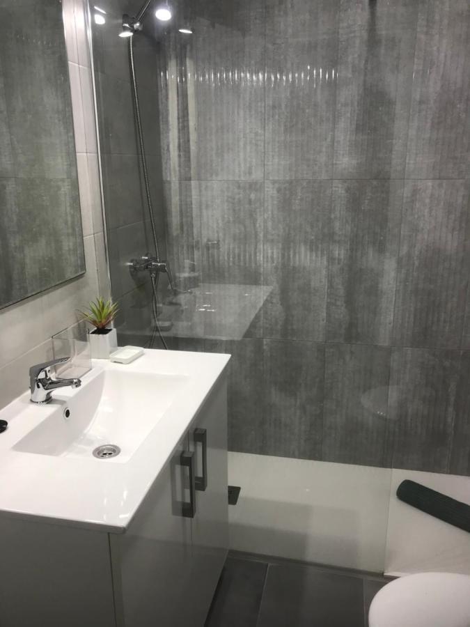 Apartamento Con Encanto 'Larios Luxy' Apartment Malaga Luaran gambar