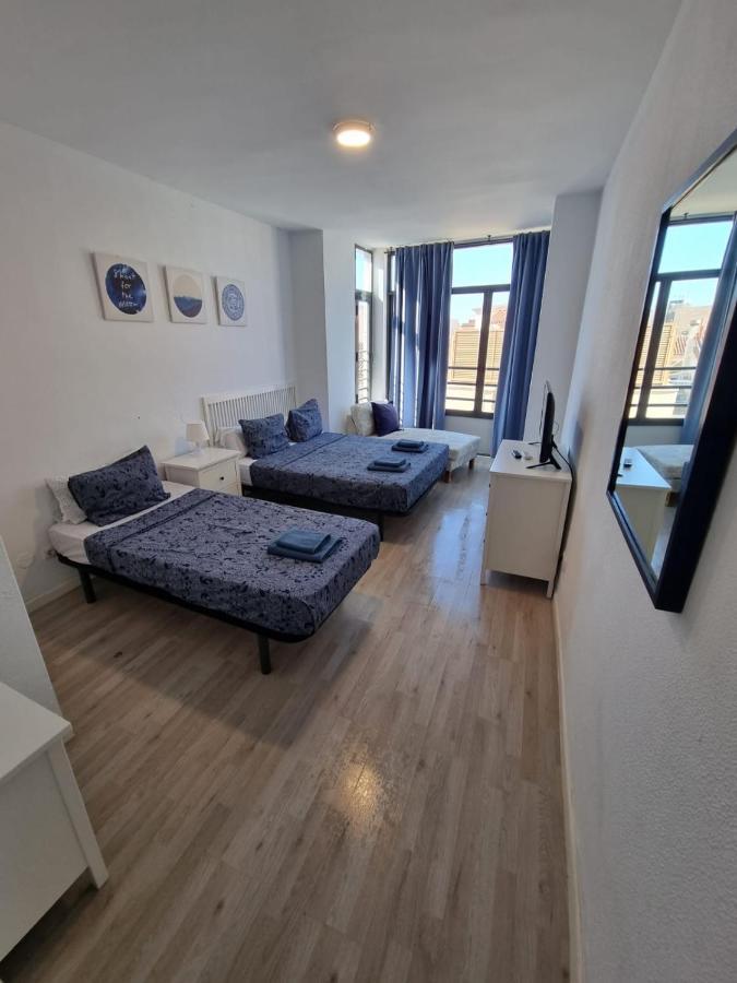 Apartamento Con Encanto 'Larios Luxy' Apartment Malaga Luaran gambar